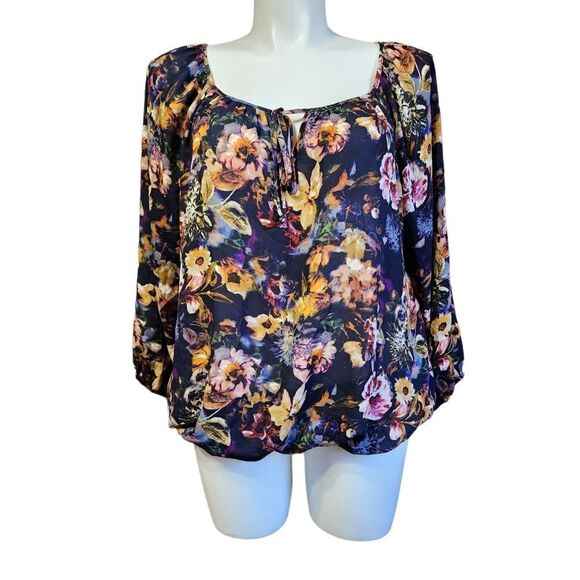 Sami & Jo sheer floral top - Picture 1 of 5